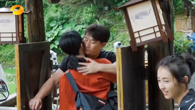 向往的生活孙莉来了素颜禁不住岁月打磨一脸憔悴眼袋严重