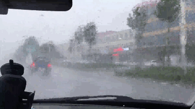 求雨得雨,这样的大雨才叫夏天!
