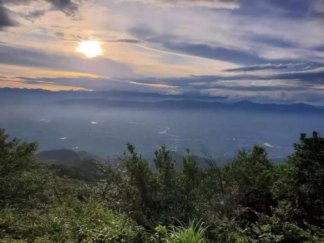 大凉人口山_人口普查图片(2)