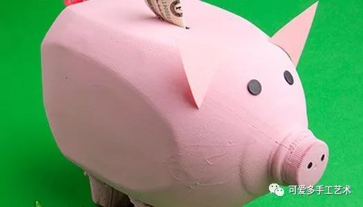 储钱罐不用买,几个随手就扔的塑料瓶就能自制一个,孩子都喜欢得不得了