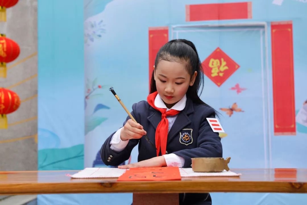 南充市青少年宫舞蹈班明星学员蔡宜烜