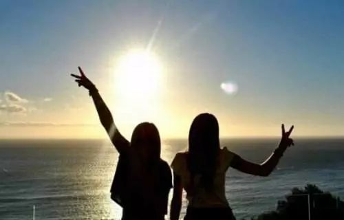 真正的爱情是怎么样的呢 2b39503727ef43e6be087355a4fa369c.jpeg