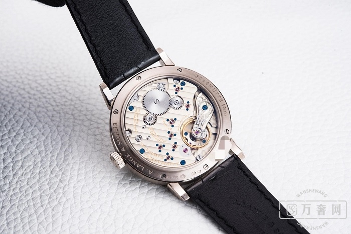 �������¹���,Ʒ���ʸ�1815ϵ��234.026���