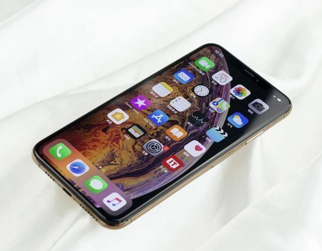 旗舰手机对比中端机 3db0337d9dc7402b8c41d7cd8a01b954.jpeg