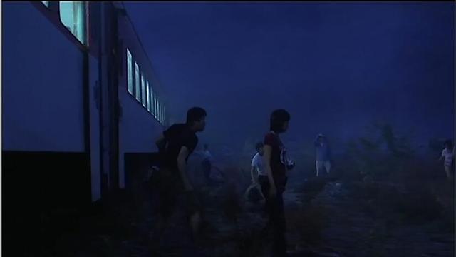 韩国恐怖电影红眼幽灵列车和死去的人又回到了现实