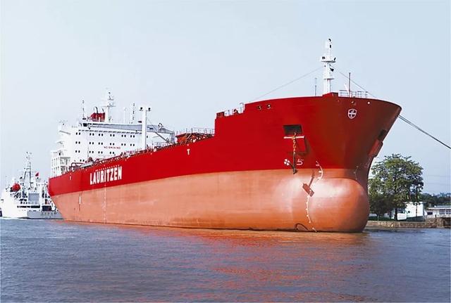 日本船企 换道 中国船企 拦路 化学品