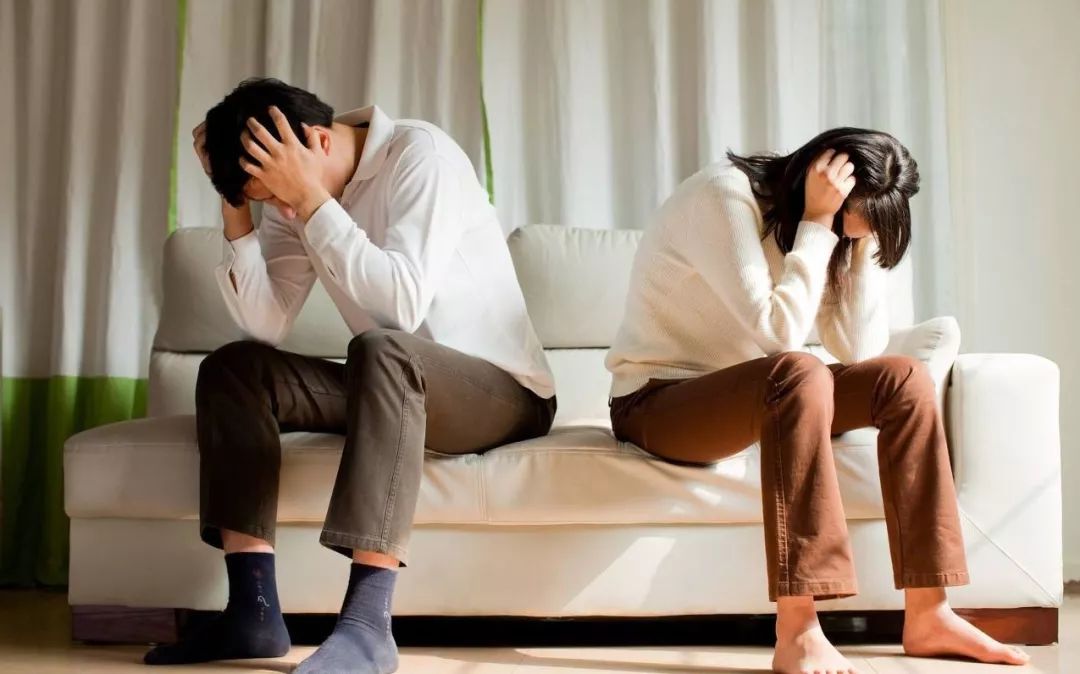                     原创            六岁女孩被烫伤，妈妈紧急处理，医生赞不绝口！不幸中的万幸