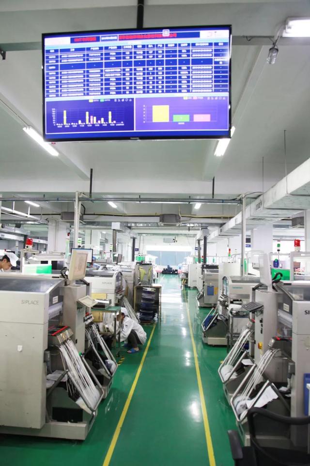 实拍| 合格率99%以上,探秘合众思壮深圳工厂