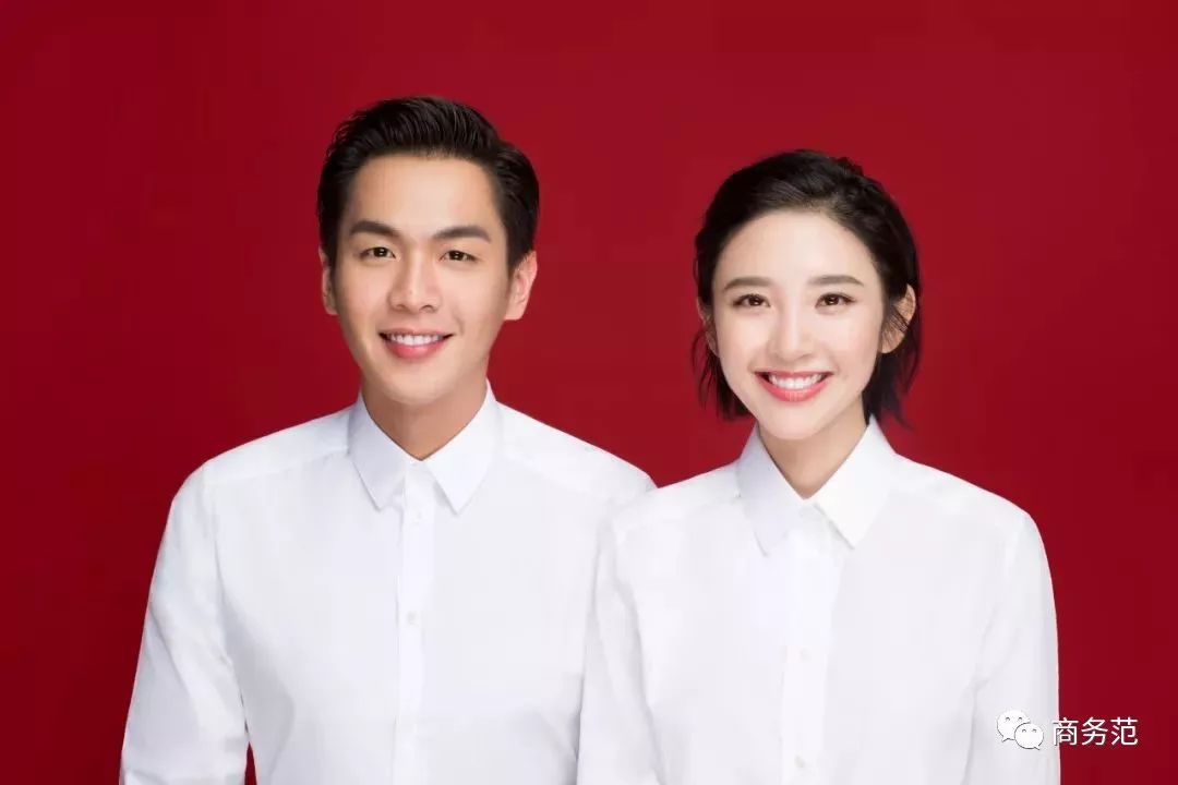 奚梦瑶何猷君领证了,证件照却惨遭PS…明星结