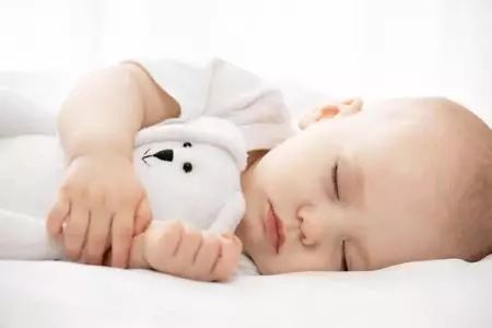                     早教早知道：3～12个月宝宝睡眠习惯的培养