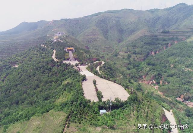 原创岐山县:航拍周公庙凤凰山遗址