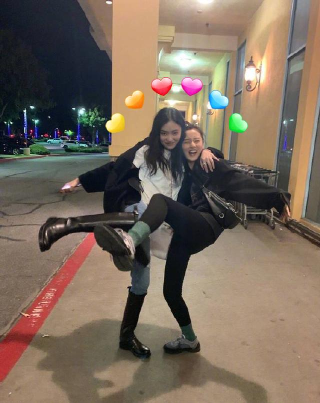 插刀教教主林允被她坑惨,一旁的欧阳娜娜笑了