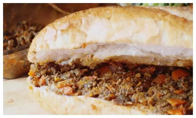 如何做长棍面包好吃 cdbcd6d799a347ddb6919d1367adfcc2.jpeg