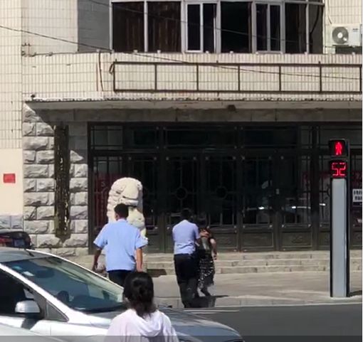 白城市有多少人口_哭笑不得 白城某路口一女子偷盗被司机 追捕 ,看热闹又发生