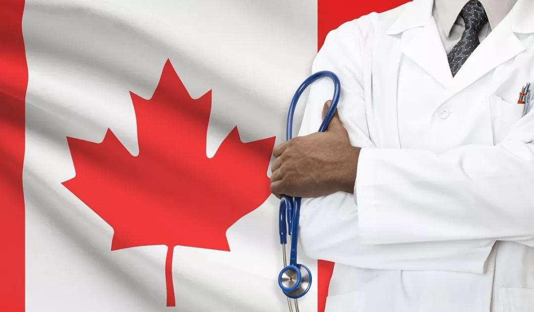 鸢尾留学-加拿大护理移民新选择