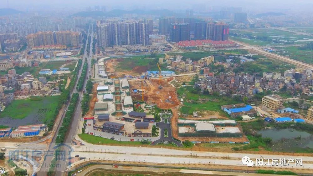在售交楼时间:2021年(可2019年提前交付使用) 项目地址:阳江市城南江
