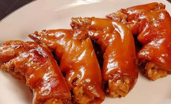 鞭炮炸牛粪猜一成语_鞭炮炸牛粪图片