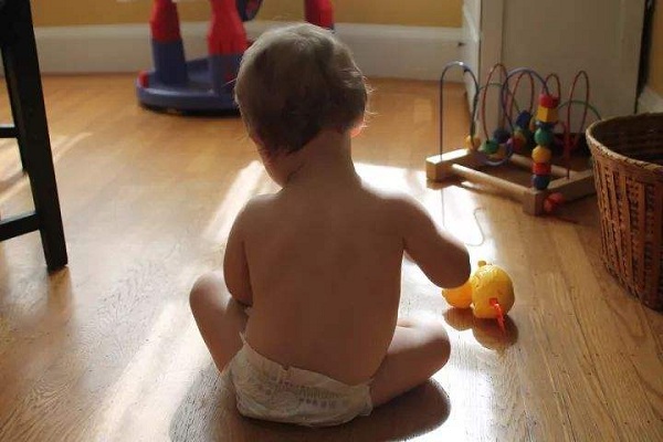                     原创            什么时候可以训练孩子自主如厕？怎么帮助孩子进行如厕训练？