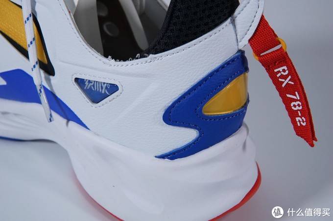 老爹鞋是什么面料 2dbdfbfca0044083890356d3d989921f.jpeg