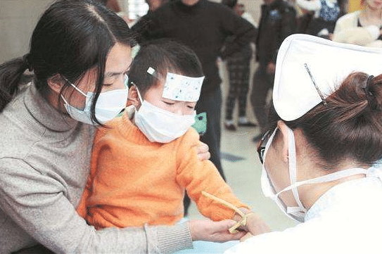                     劝告家长：这4类易致积食的“伤脾”食物，为了孩子，也别再买了