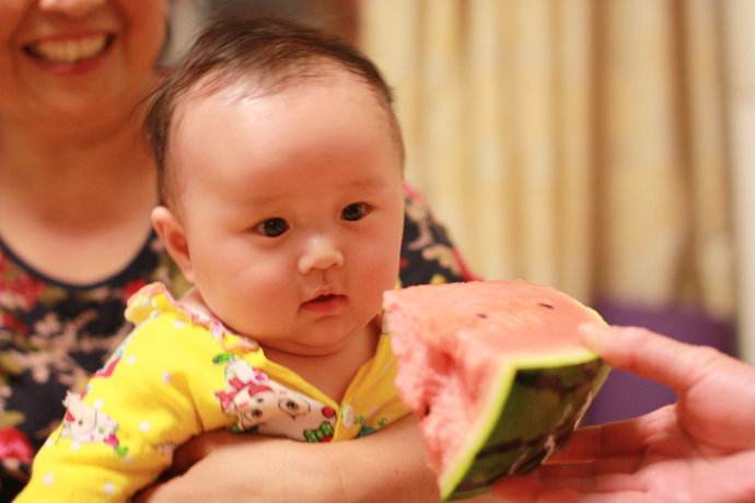                    劝告家长：这4类易致积食的“伤脾”食物，为了孩子，也别再买了