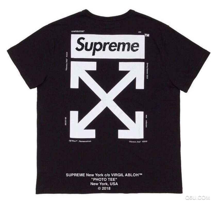 背面则是经典 off-white 斑马纹路搭配 supreme 经典品牌 logo .