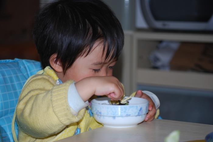                     劝告家长：这4类易致积食的“伤脾”食物，为了孩子，也别再买了