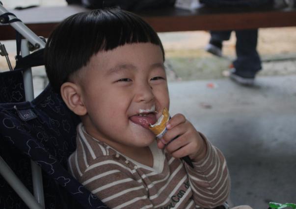                     4岁宝宝拉肚子10次，医生：夏季天气再热，也不能让娃这部位受凉