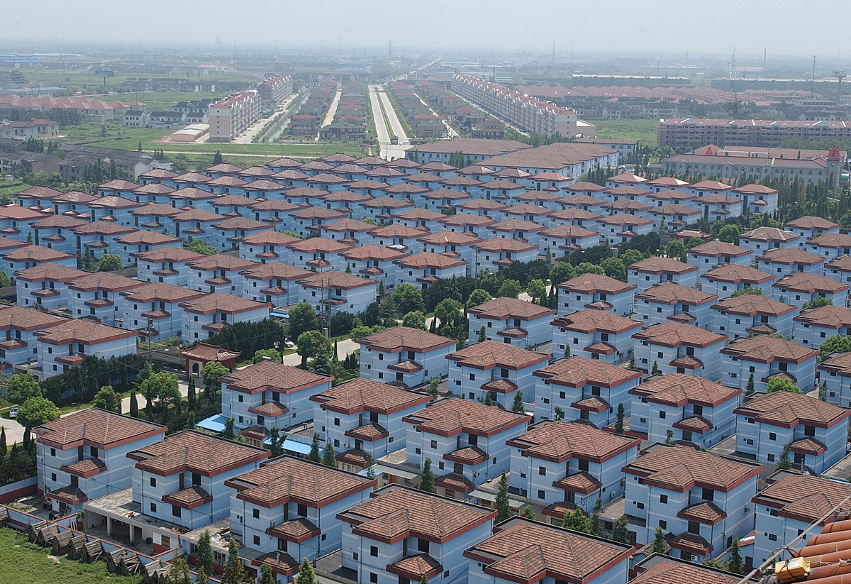 gdp破万亿美元哪一年_济南gdp破万亿图片(3)