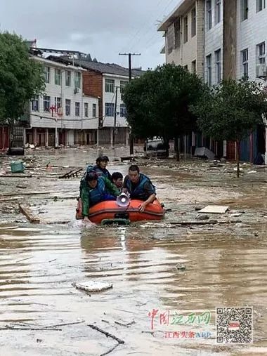 黎川洵口镇GDP_黎川杨刚杨正被蒱现场