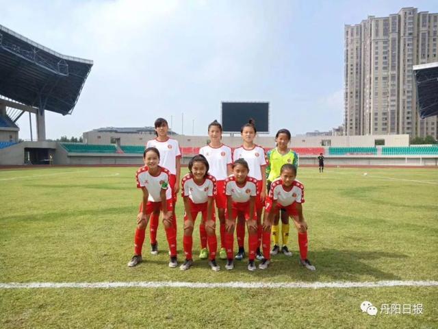 丹阳gdp为什么低_十万个为什么手抄报