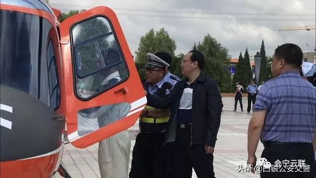 白银发生一起致2人死亡3人受伤的道路交通事故……