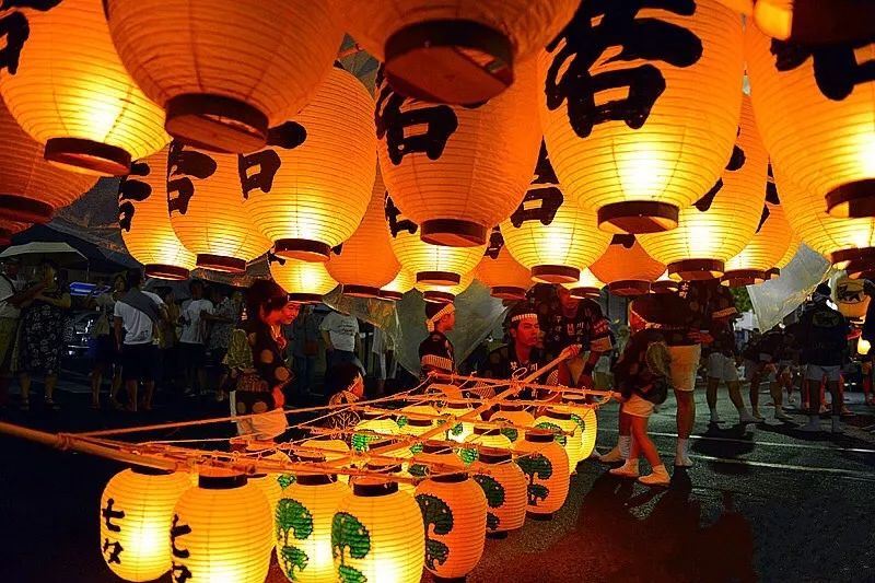 万人狂欢超赞的夏日祭和花火大会来了错过等一年