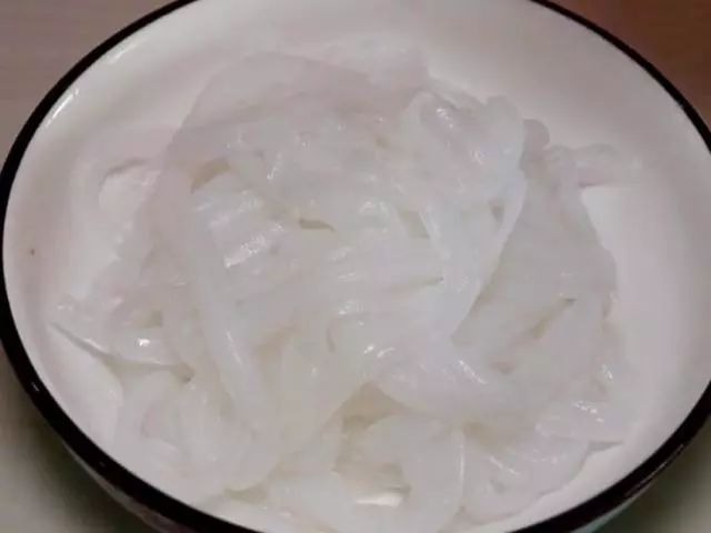 凉粉用什么粉好 87c7a2dc517643a8998f23820c7fdced.jpeg