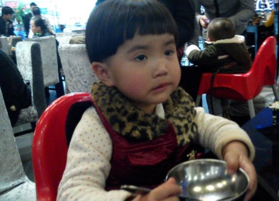                     影响宝宝脾胃发育的3种食物，孩子越吃积食越多，家长别坑娃了