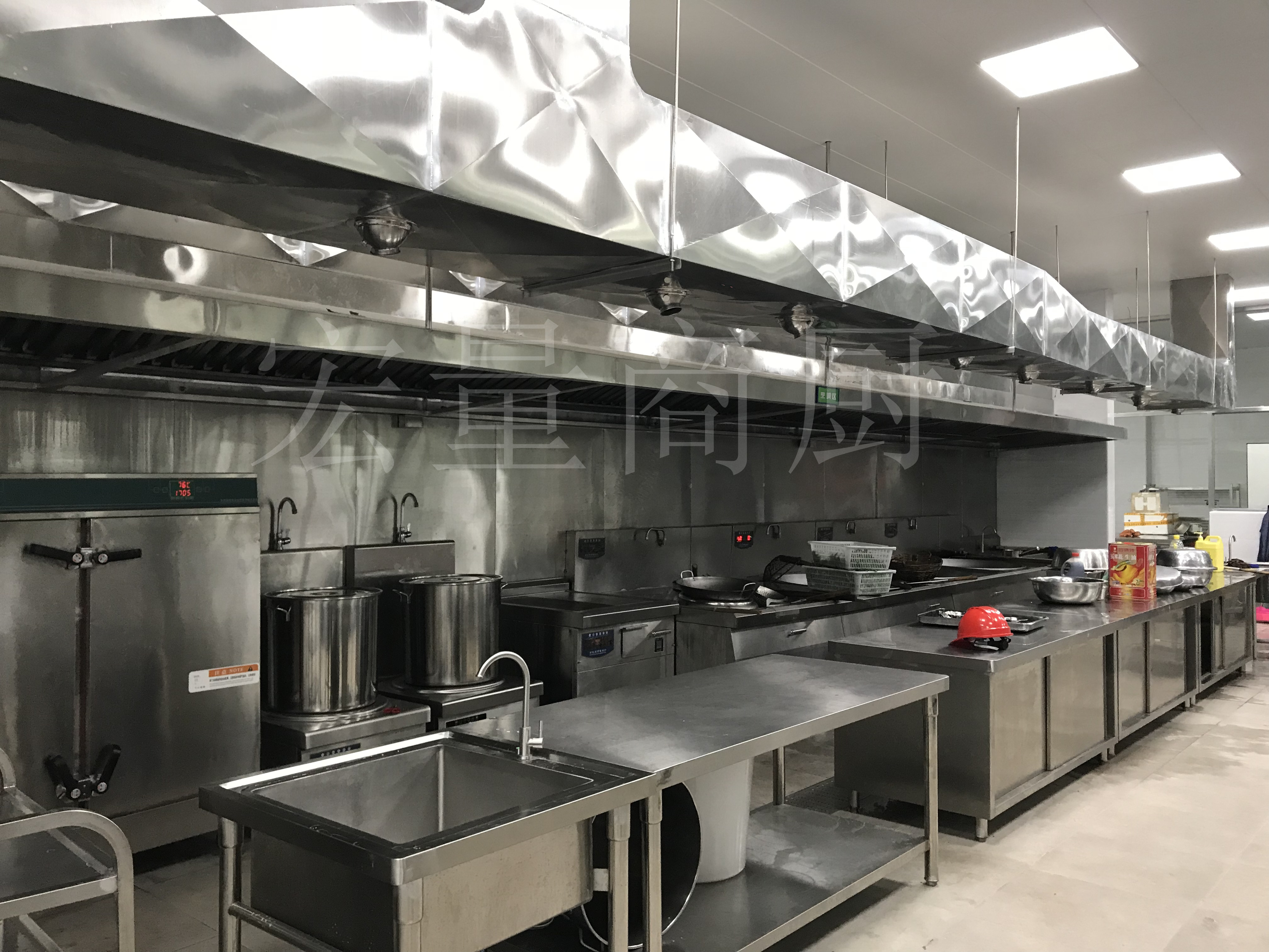 500人工厂食堂厨房设备设计标准
