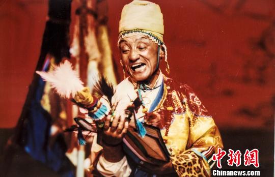 西藏著名相声表演艺术家土登病逝 享年85岁