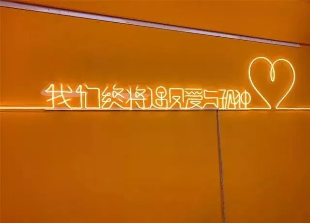 北京“孤独博物馆”成网红打卡地，年轻人为什么孤独？