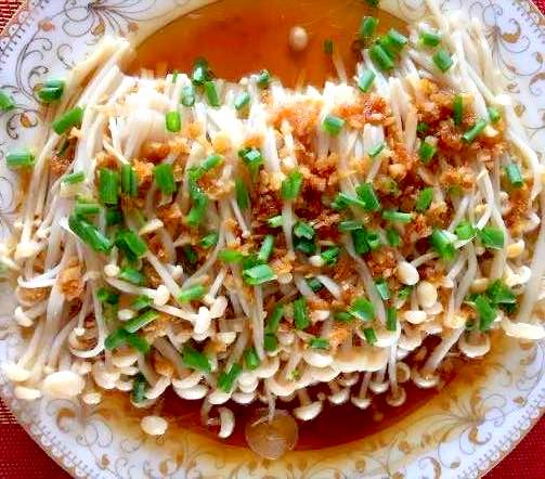 山椒笋炒牛肉怎么做 de59ce08ee704fb690c7e76b8c96b071.jpeg