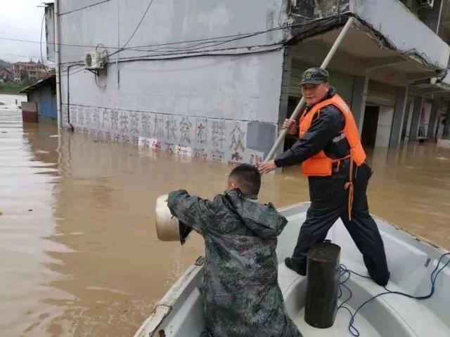 鹰潭市有多少人口_鹰潭市地图全图图片(3)