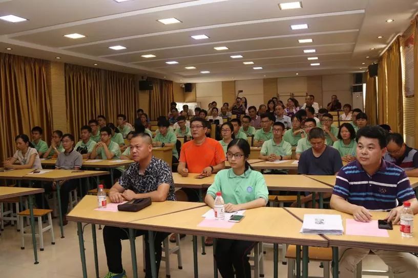 奖学兴教 哺育英华 桃李芬芳━广东省从化中学教育基金会举行2019届