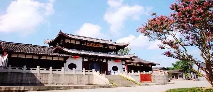 五龙村阆中市天宫乡天宫院村南部县碑院镇大佛村西充县凤鸣镇双龙桥村