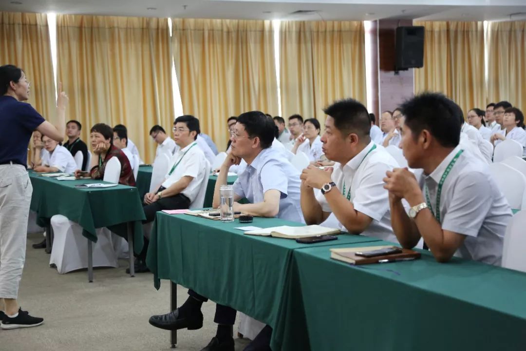 头脑风暴席卷而来|南京大学商学院蒋春燕教授来沭阳县人民医院讲学