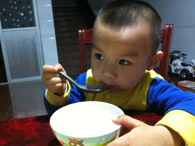                     孩子天天食欲差，医生的话让家长恍然大悟，这种食材，别给娃吃了