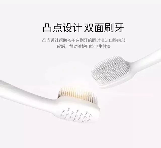                     一把理想的餐椅，娃会主动爬上去，还不肯下来！还有大风纸尿裤哦~
