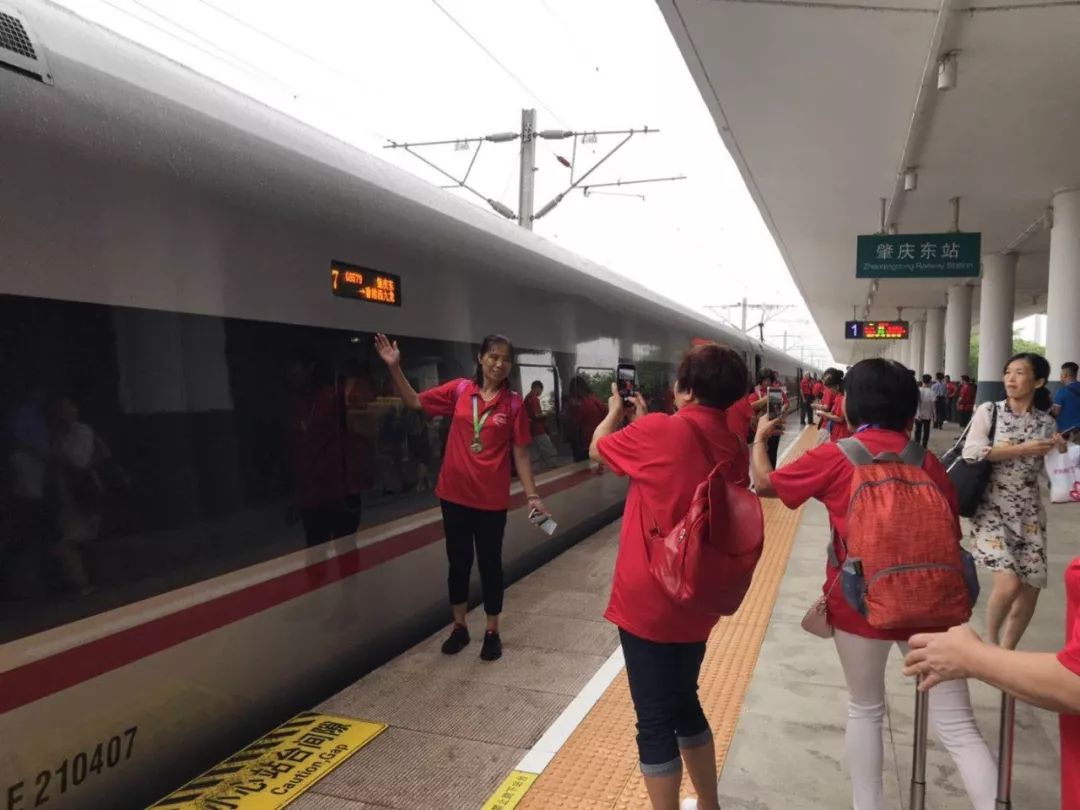 德庆县有多少人口_德庆县香山中学图片(3)