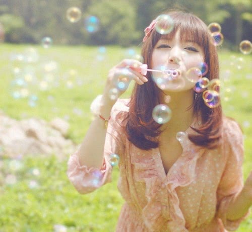 拍照活泼 6a945d0bec7c4afa802f5d23e59d6173.jpeg