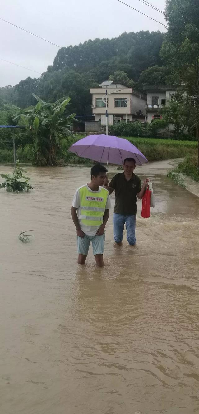 滑坡,泥石流,城乡内涝及江河洪水等灾害,鹿寨县江口乡的驻村第一书记