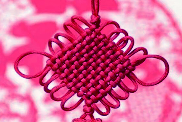 梦见自己流产流出紫红色血，梦境背后的深层含义与心理解析