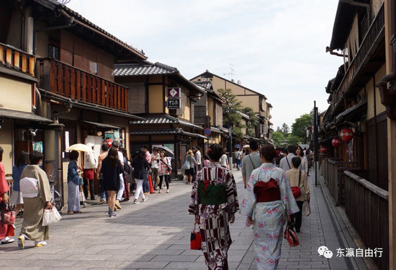 京都祇园大火灾 有名的花见小路封闭了 建筑